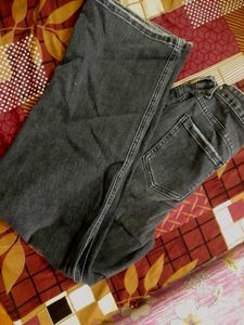 Black Straight Jeans