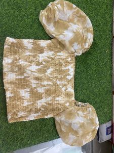 Chic Tie-Dye Crop Top