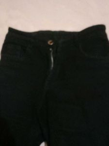 Black High-Waisted Jeans