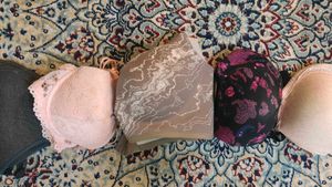 Bunch Of 5 Padded Bras For Sale