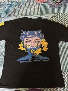 Unique black graphic tee with eye-catching detail