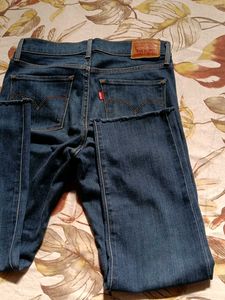 Levi's Dark Wash Denim Jeans