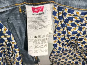 Levis Jeans