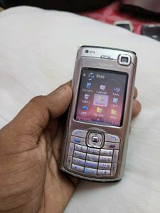 Nokia N70