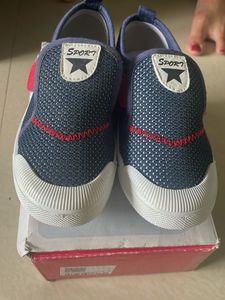 Cutewalk By Babyhug - NavyBlue VelcroClosure Shoes