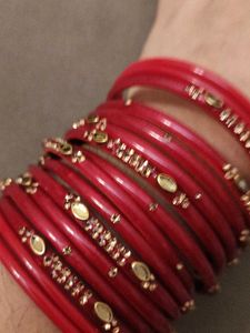 Red &amp; Gold Pure Laakh Bangle Set
