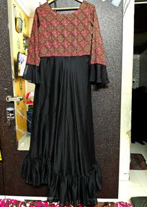 Elegant black gown🖤