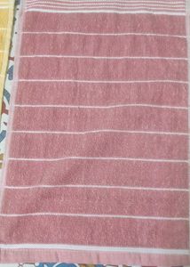 Hand Towels .......Unused  Totally New ..4 Pcs Set