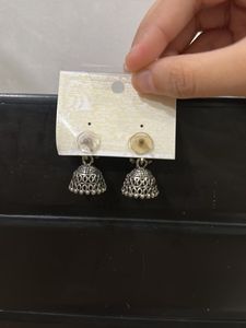 Silver Jhumka Earrings