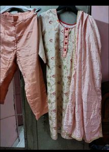 Elegant Floral Kurta Set for Women