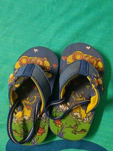 Brand New Sheo And Chapal With Sandals