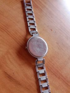Classic Silver-Tone Unisex Watch