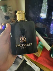 combo pack of 8 perfumes