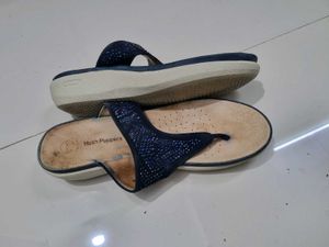 Hush Papies Women Sleeper Very Heavy Quality