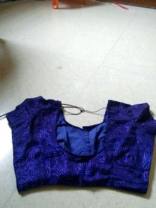 Beautiful georgette saree with blouse