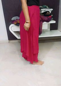 Double Plazo Elastic At Waist