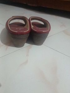 Maroon Casual Flats