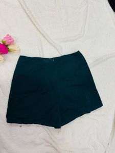 Women Green Skort