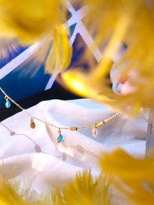 Elegent Thin Chain Bracelet With 3 Colour Stones