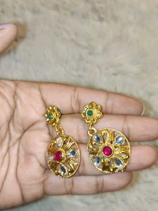 Elegant Gold Tone Earrings