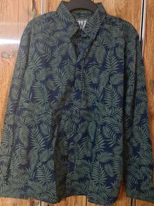 Men&#39;s Leaf Print Shirt
