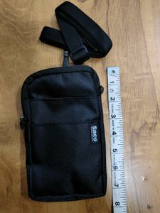 Saco Black Mobile Belt Pouch
