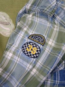 Checked back printed shirt