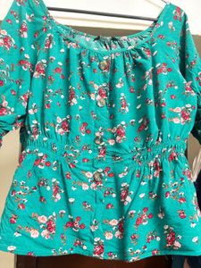 “Tokyo Talkies” Green Floral Clinched Waist Top