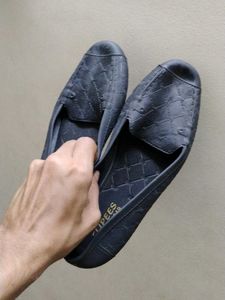Black Flipees Loafers