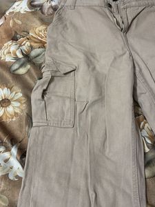 ⭕️B3G1⭕️ + 30 % Off On Combo❗️H&amp;M Beige Cargo Pant