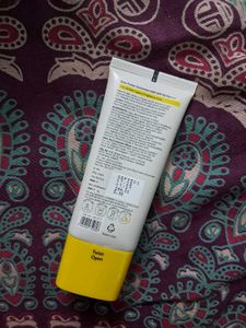 Swiss Beauty Care Glow Fusion Sunscreen SPF PA