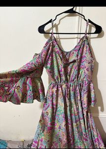 Gorgeous Bell Sleeves Maxi Dress