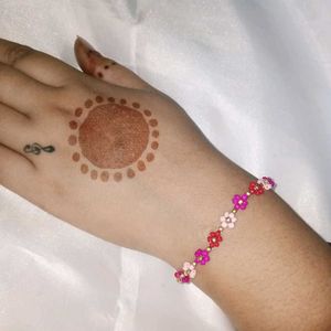 Daisy Bracelet 💗