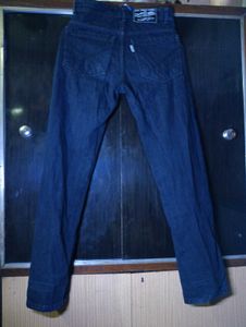&#34;28 No.&#34; Black Jeans