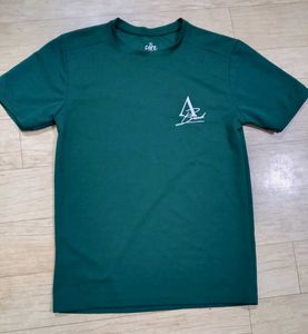 Green Graphic T-shirt