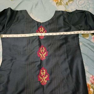 Black  Embroidered Kurta set
