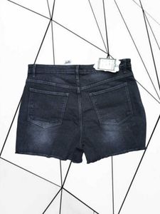 B@70 Size-34 Sumner Short