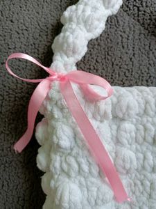 Handmade White Chunky Knit Shoulder Bag