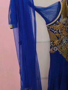 Elegant Blue Embroidered Kurta Set