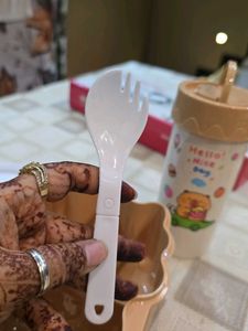 Kapibra Lunch Box And Bottle Set