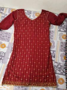 Maroon Shararaa