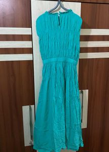 Green Sleeveless Dress