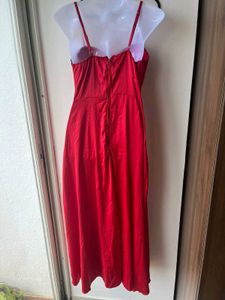 Elegant Red Satin Sweetheart Midi Dress
