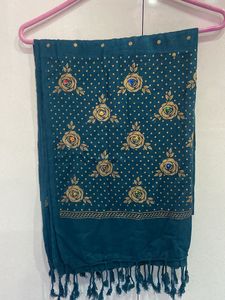 Redium Colour Beautiful Stoles