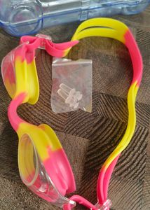 Swimming Cap &amp; Goggles