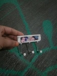 Key Hinger