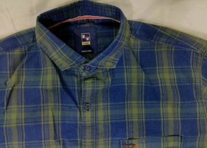 Checked Shirt - L Size