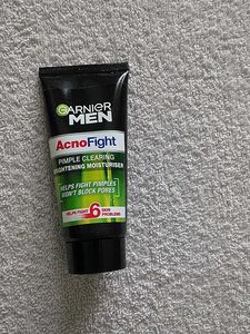Garnier Men AcnoFight Moisturiser