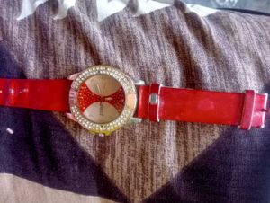 Stylish Two Women Watches Red &amp; Purple