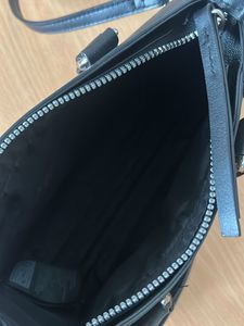 H&amp;m Chic Black Crossbody/Handbag